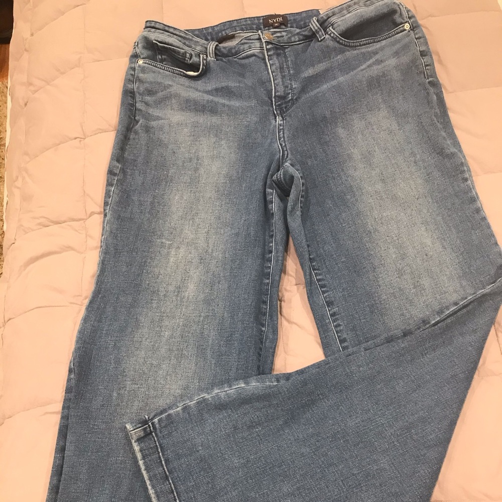 NYDJ lift and tuck technology wide leg jeans
